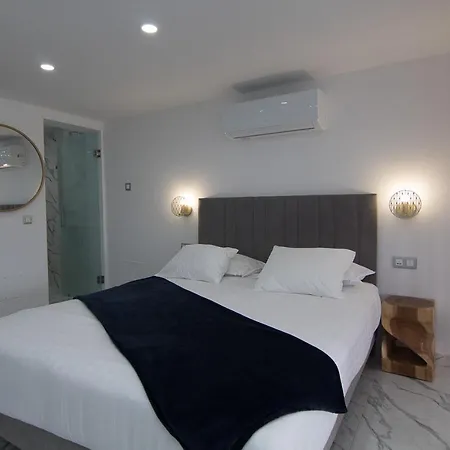 Loft On The 公寓